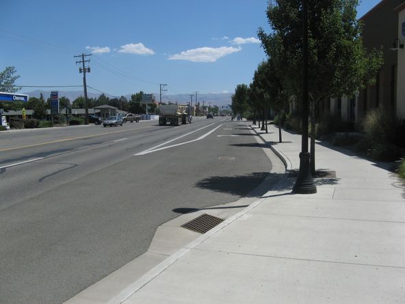 Waterloo Center: 1352 - 1362 N Hwy 395, Gardnerville, NV 89410